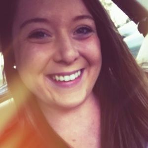 Meet your Posher, Jenn